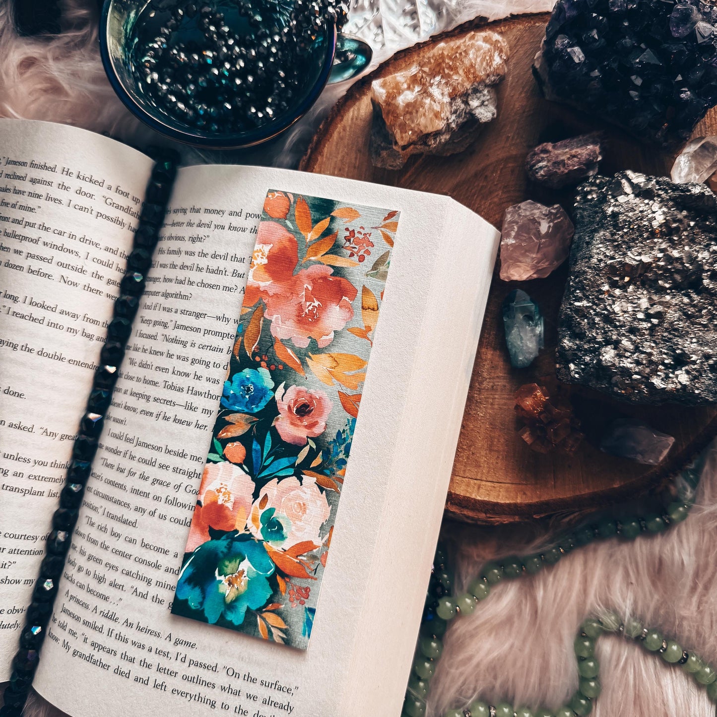 Moody Blooms Bookmark, Floral Gift for Reader Girly Bookmarks, Romance Reader Gift for Her, Gift for Sister Linen Pretty Girl Gift