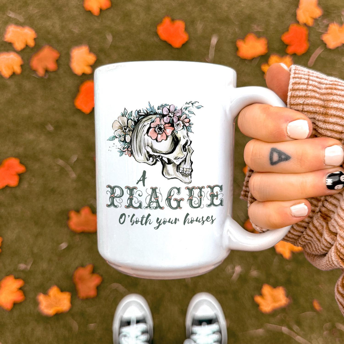Shakespeare Romeo and Juliet Quote Mug, A Plague o Both Your Houses! Literary Themes Skull Mug, Gift for Book Lover, Theater Drama Teacher