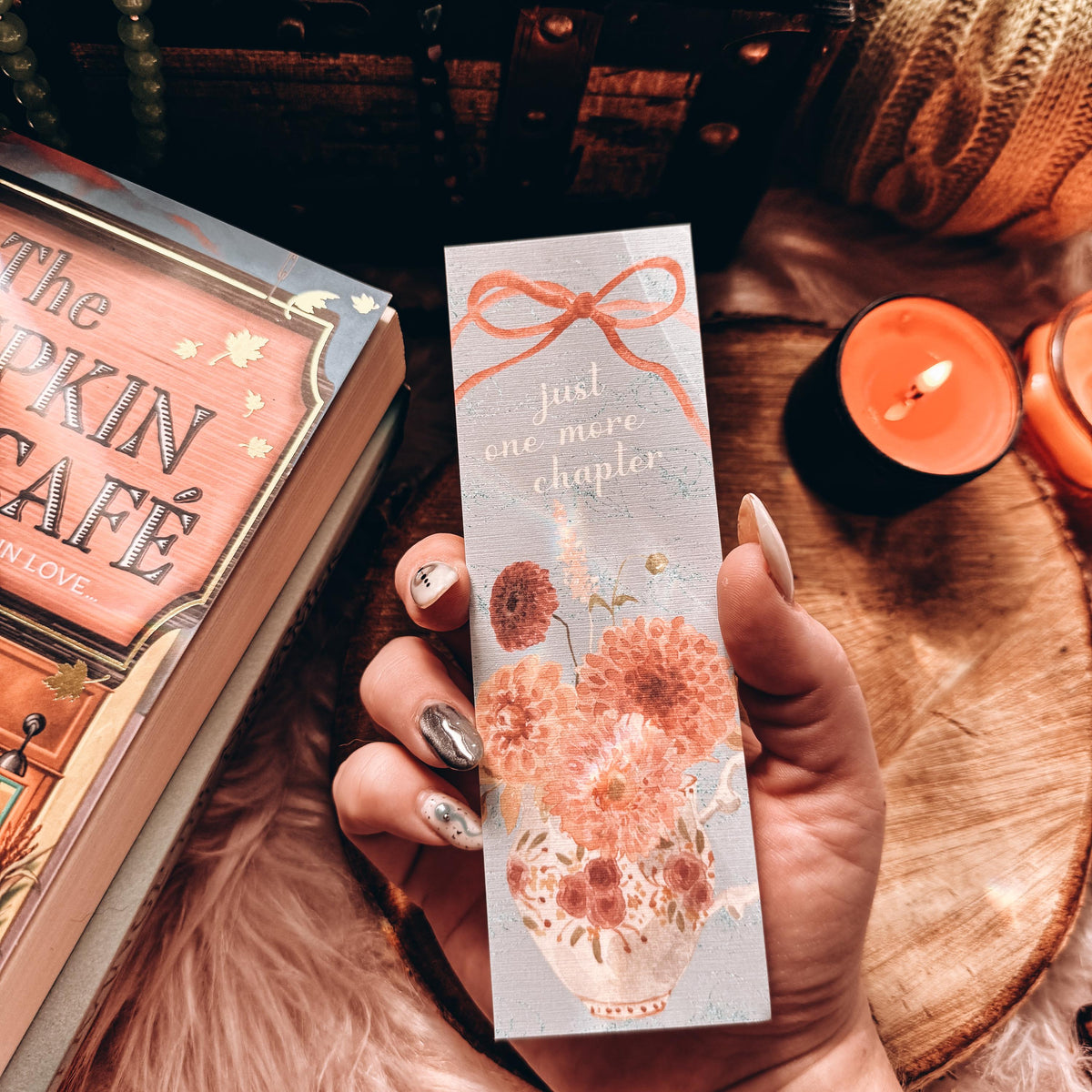 Just One More Chapter Bow Bookmark, Floral Autumn Girly Best Friend Gift, Soft Fall Watercolor